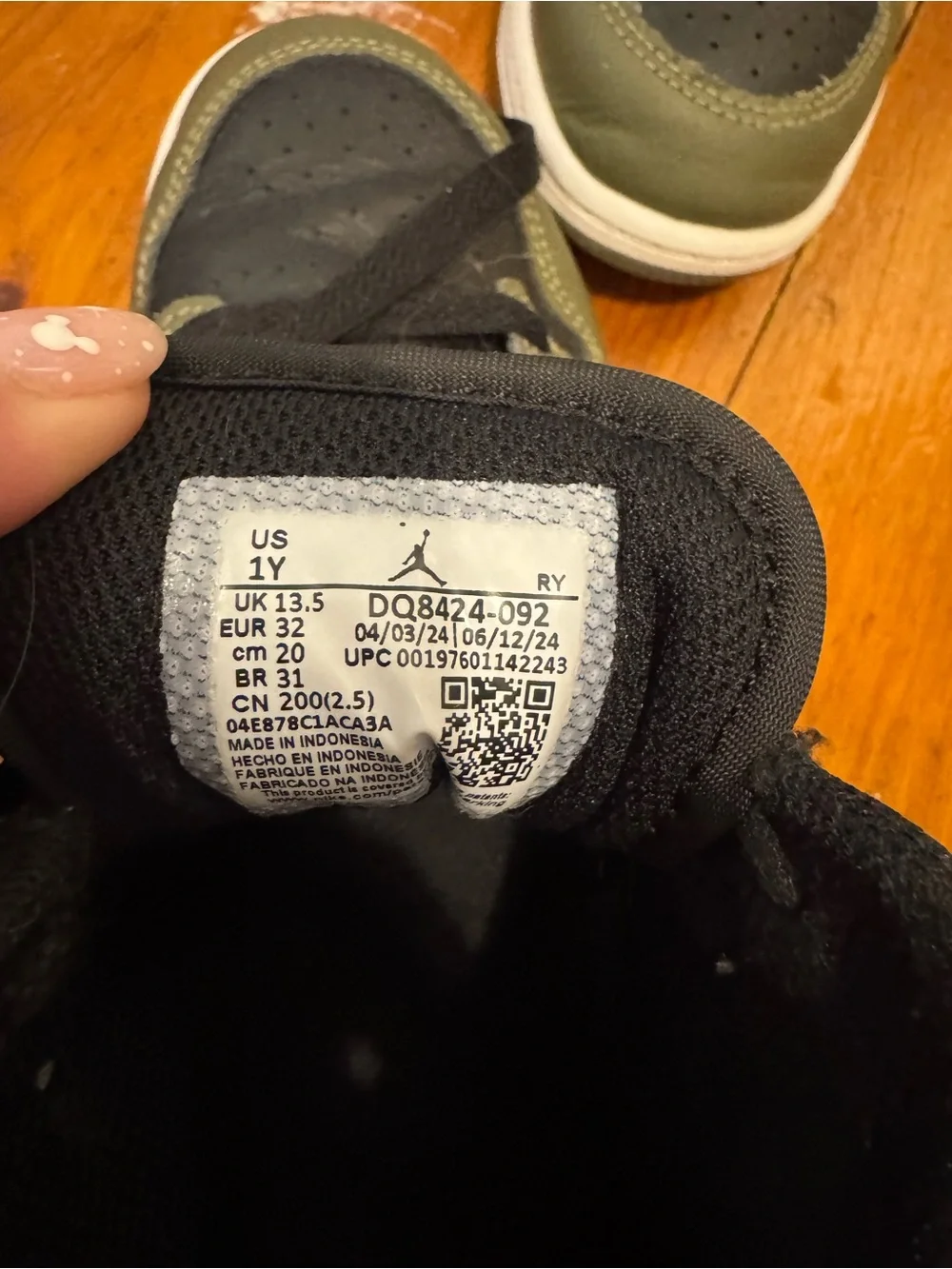 Jordan Kids High-Top Sneakers in Olive Green, Black and White